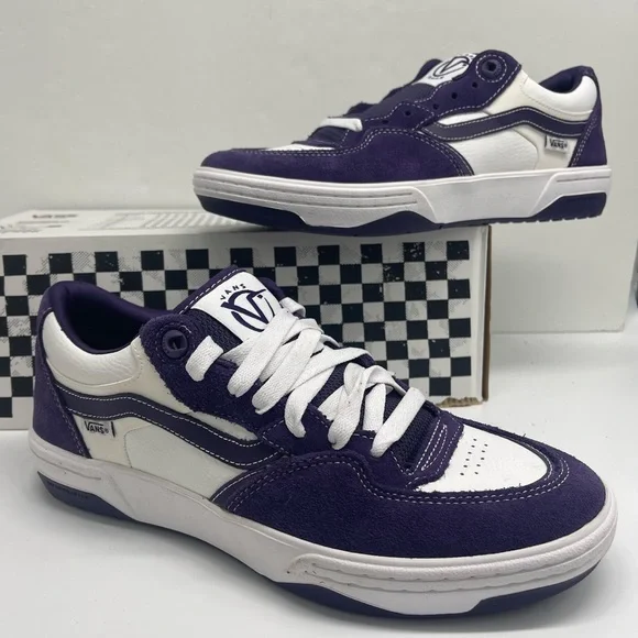Vans Men's Purple and White Skate Rowan 2PurpleVN000D3SPRP Sneakers